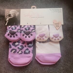 NEW - 4pc Matching Sock Set For You and Your Pet - Matching Socks